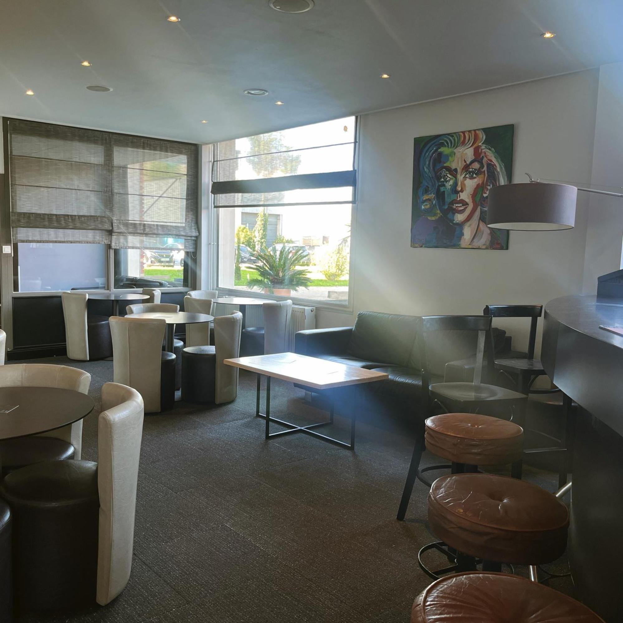 Ambiance Hotel Limas Buitenkant foto