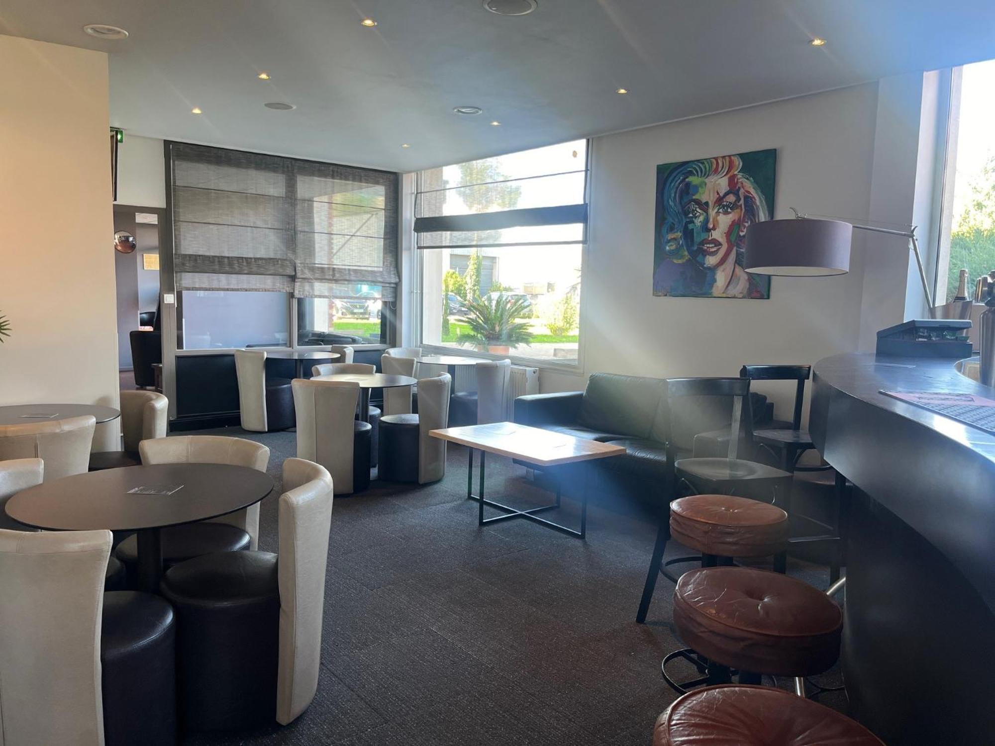 Ambiance Hotel Limas Buitenkant foto